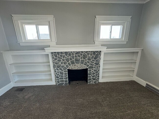 Foto del edificio - 841-841 Allison Ave