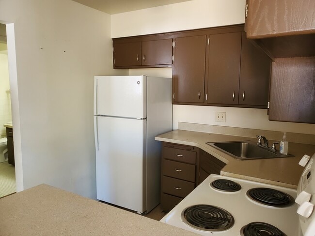 Cocina - 126 S 3rd St