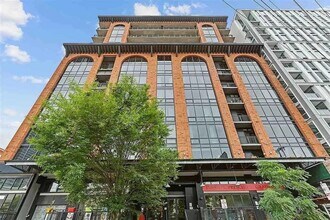 Building Photo - 159 2nd St