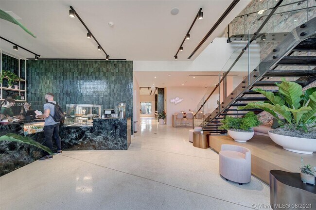 Foto del edificio - 1500 Bay Rd