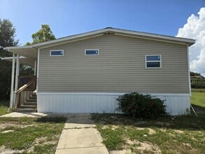 Building Photo - 6623 Stardust Ln