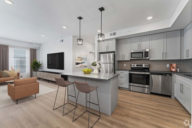 Apartments $1200 Rent