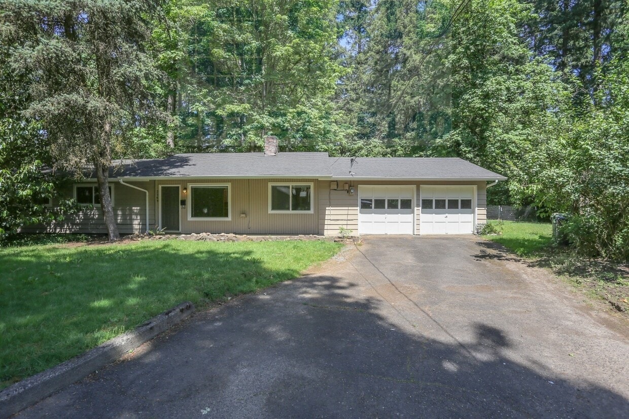 Spacious Ranch Style Home in Lake Oswego w... House Rental in Lake