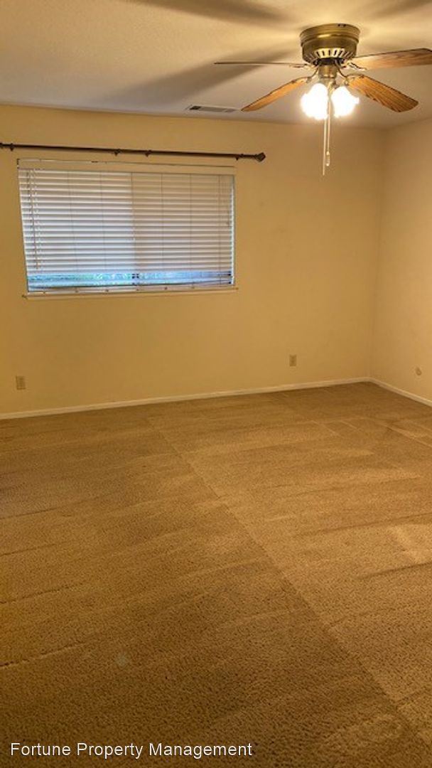 Building Photo - 2 br, 2 bath House - 3507 S Oak View Dr