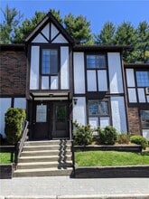 Building Photo - 22 Brittany Dr