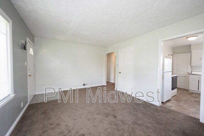 Foto del edificio - 3825 Spann Ave