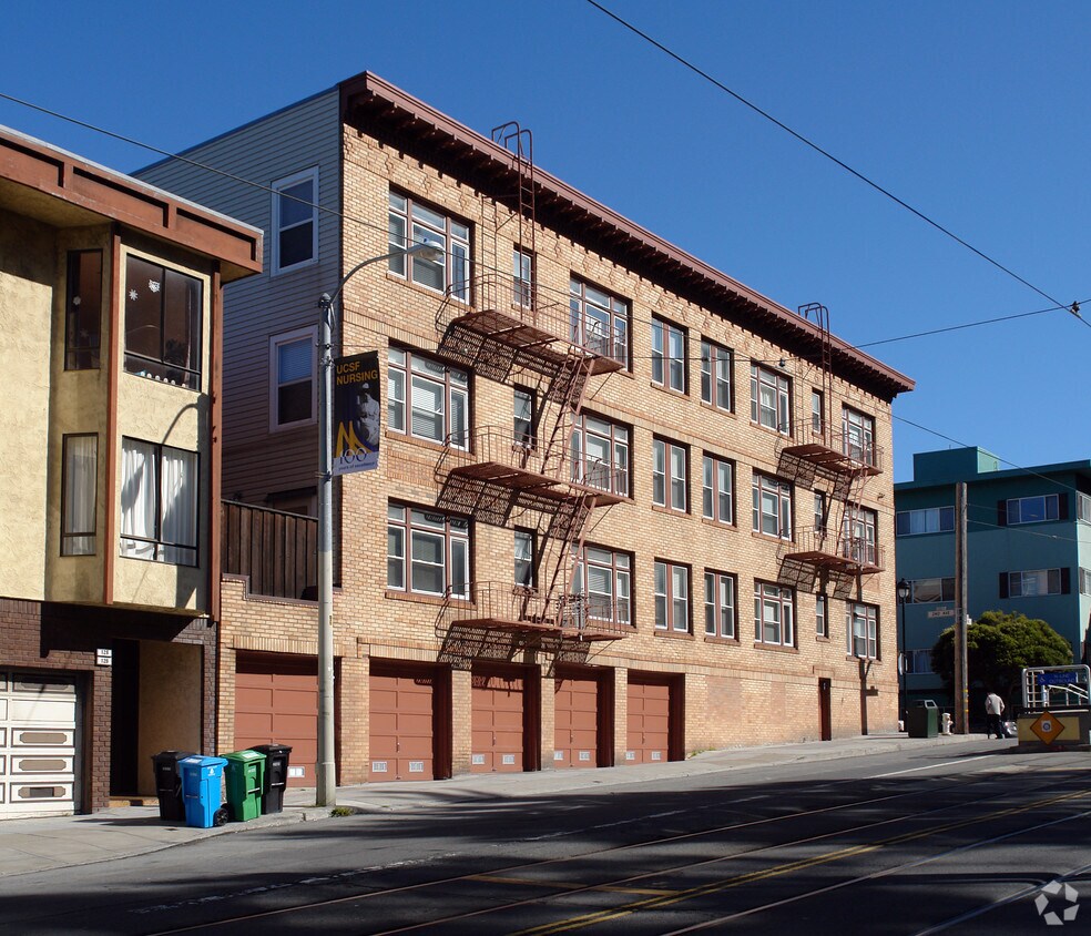 Building Photo - 1289 2nd Ave