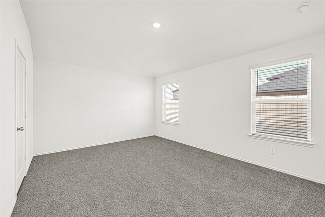 Foto del edificio - 3715 Axyl Run Ct