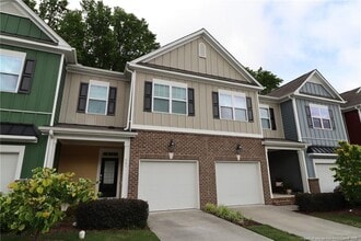 Building Photo - 641 Briarcliff St