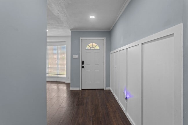 Foto del edificio - 3322 Providence Dr