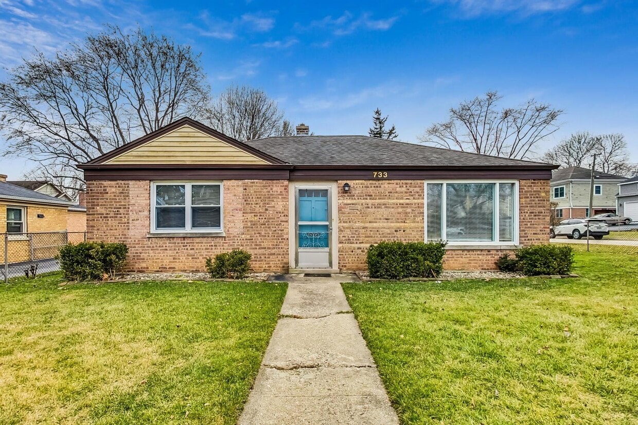Foto principal - 733 E Rockland Rd