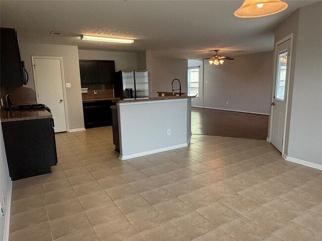 Foto del edificio - 9403 Sunflower Ridge Ln