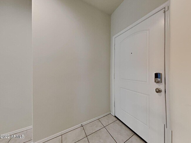 Building Photo - 29867 N Yucca Dr
