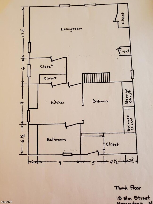 Building Photo - 18 Elm St