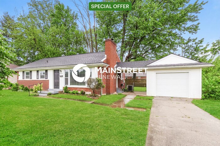 Foto principal - 3 Bedroom Pet-Friendly Home in LOUISVILLE,...
