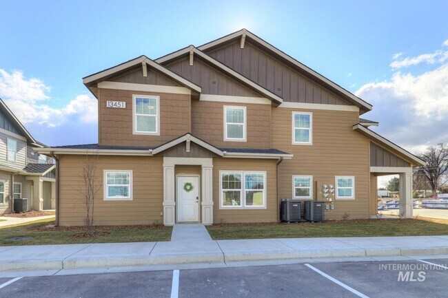 Foto del edificio - 13449 Cedar Hollow Ln