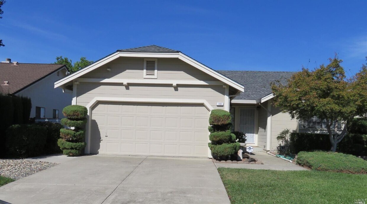 Foto principal - 160 White Sands Dr