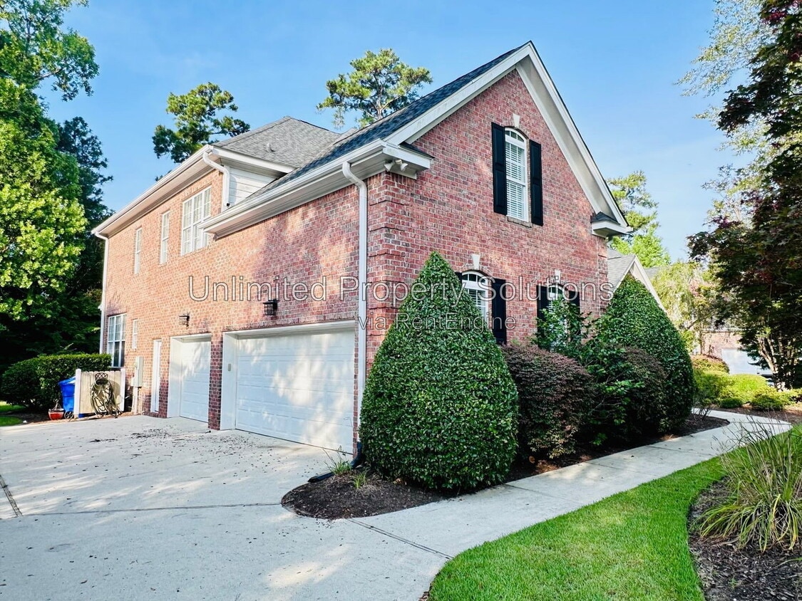 Building Photo - 5016 Nicholas Creek Cir
