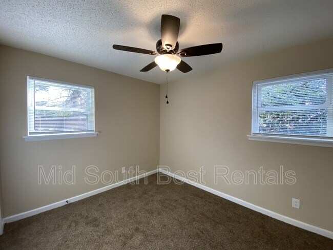 Building Photo - 7325 Twin Oaks Rd (Little Rock)