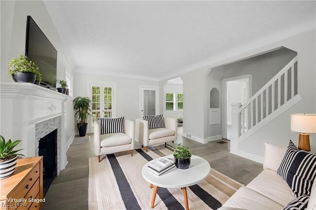 Building Photo - 1047 Hillstone Rd