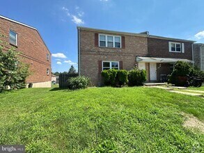 Building Photo - 5081 Defford Pl