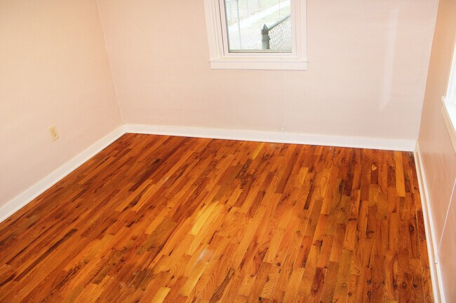 Foto del edificio - 1317 W Mulberry St