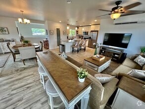 Building Photo - 451 Lanae Way