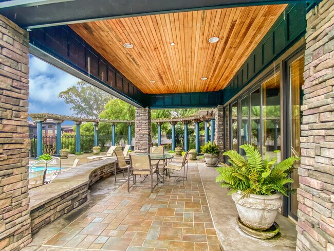 Building Photo - 36 De Silva Island Dr