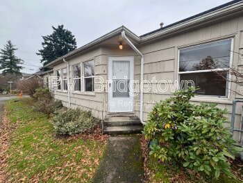 Photo - 6520 NE 6th Ave Apartment