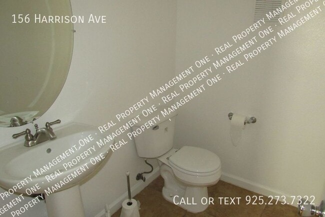 Building Photo - 156 Harrison Ave