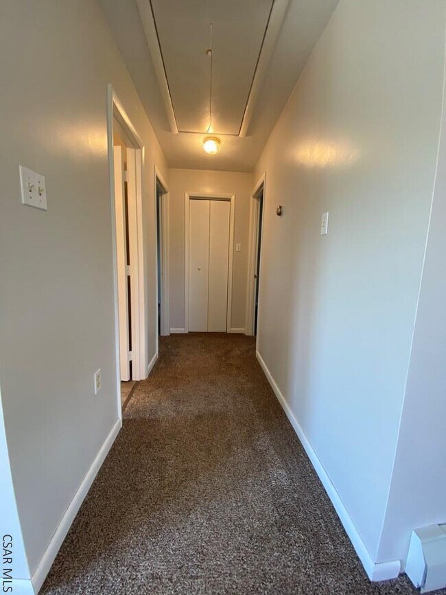 105 Debra Ln, Johnstown, PA 15905 House for Rent in Johnstown, PA