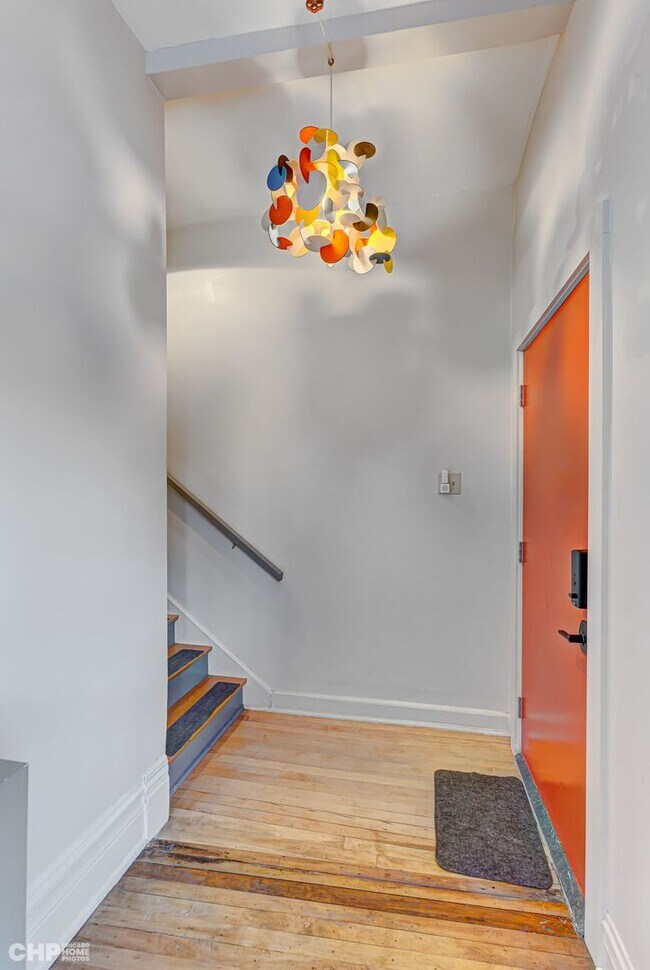 Foto del edificio - 2344 S Leavitt St