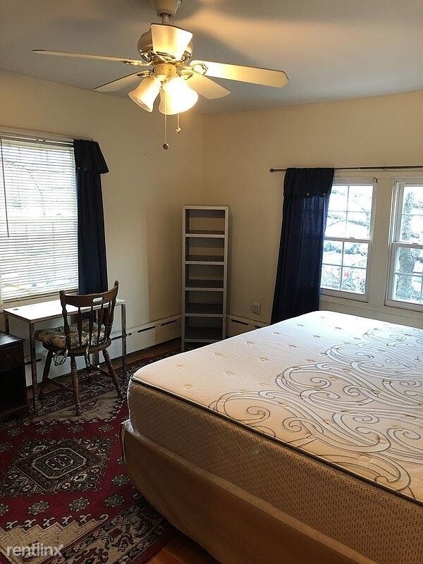 Building Photo - 3 br, 1 bath Apartment - 8 Walter Street 2