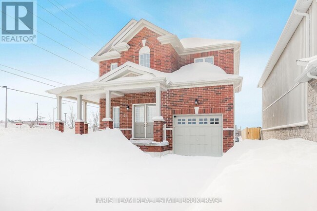 Building Photo - 41 Diana Dr