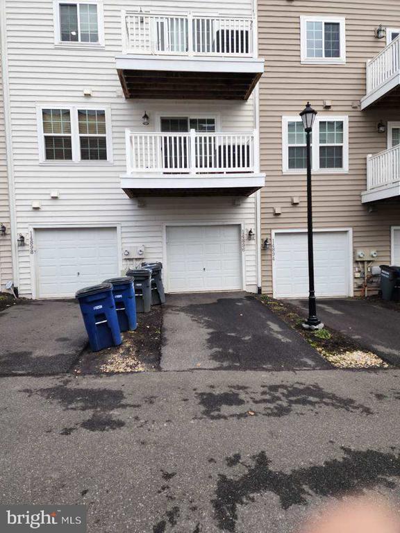 14896 Mason Creek Cir, Woodbridge, VA 22191 Townhome Rentals in