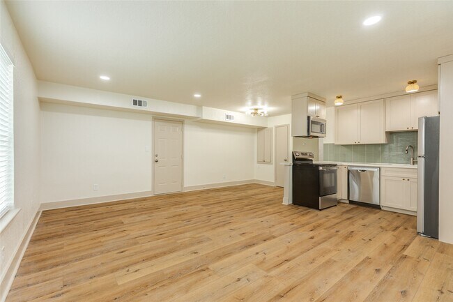 Foto del edificio - 2305 55th St