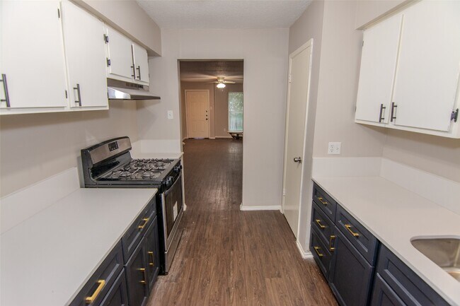 Foto del edificio - 1639 Northwood St