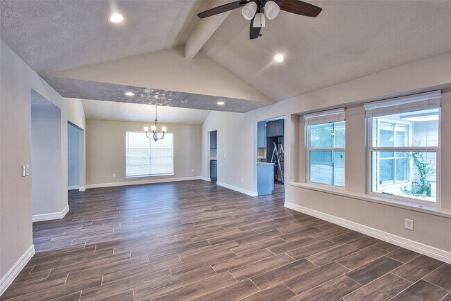 Foto del edificio - 3415 Pecan Point Dr