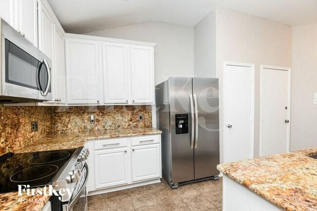 Building Photo - 1301 Chase Trail