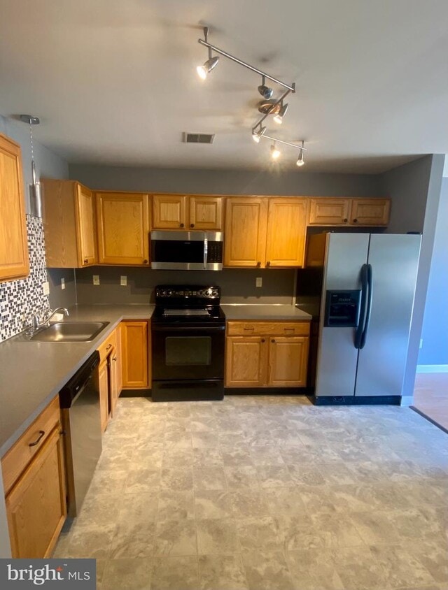 6676 Pioneer Dr, Macungie, PA 18062 Townhome Rentals in Macungie PA