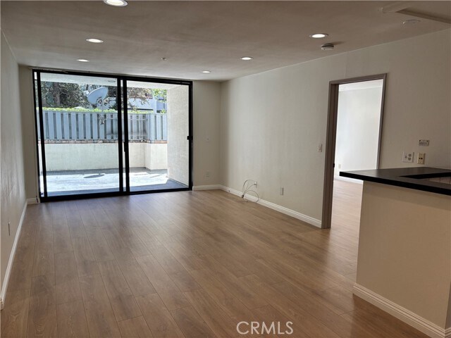 Foto del edificio - 222 S Central Ave
