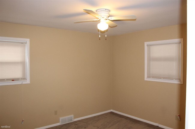 Building Photo - 13591 Lenore