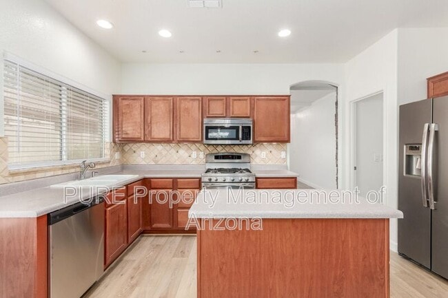 Building Photo - 3500 S Arroyo Ln