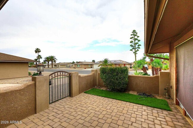 Foto del edificio - 14211 N Cameo Dr