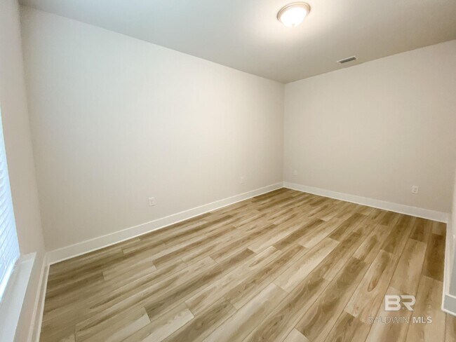 Foto del edificio - 7190 Marble Ct