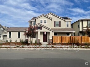 Building Photo - 1819 Chandler Dr