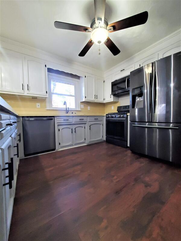 Building Photo - 4904 Admiration Dr