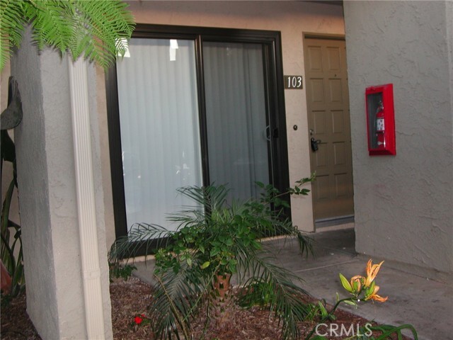 Primary Photo - 20962 Sandbar Ln