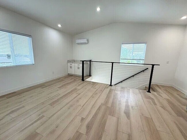 Building Photo - AVAILABLE NOW! NEW BUILD ADU IN LINDA VIST...
