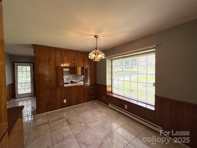 Foto del edificio - 3619 Havenwood Rd